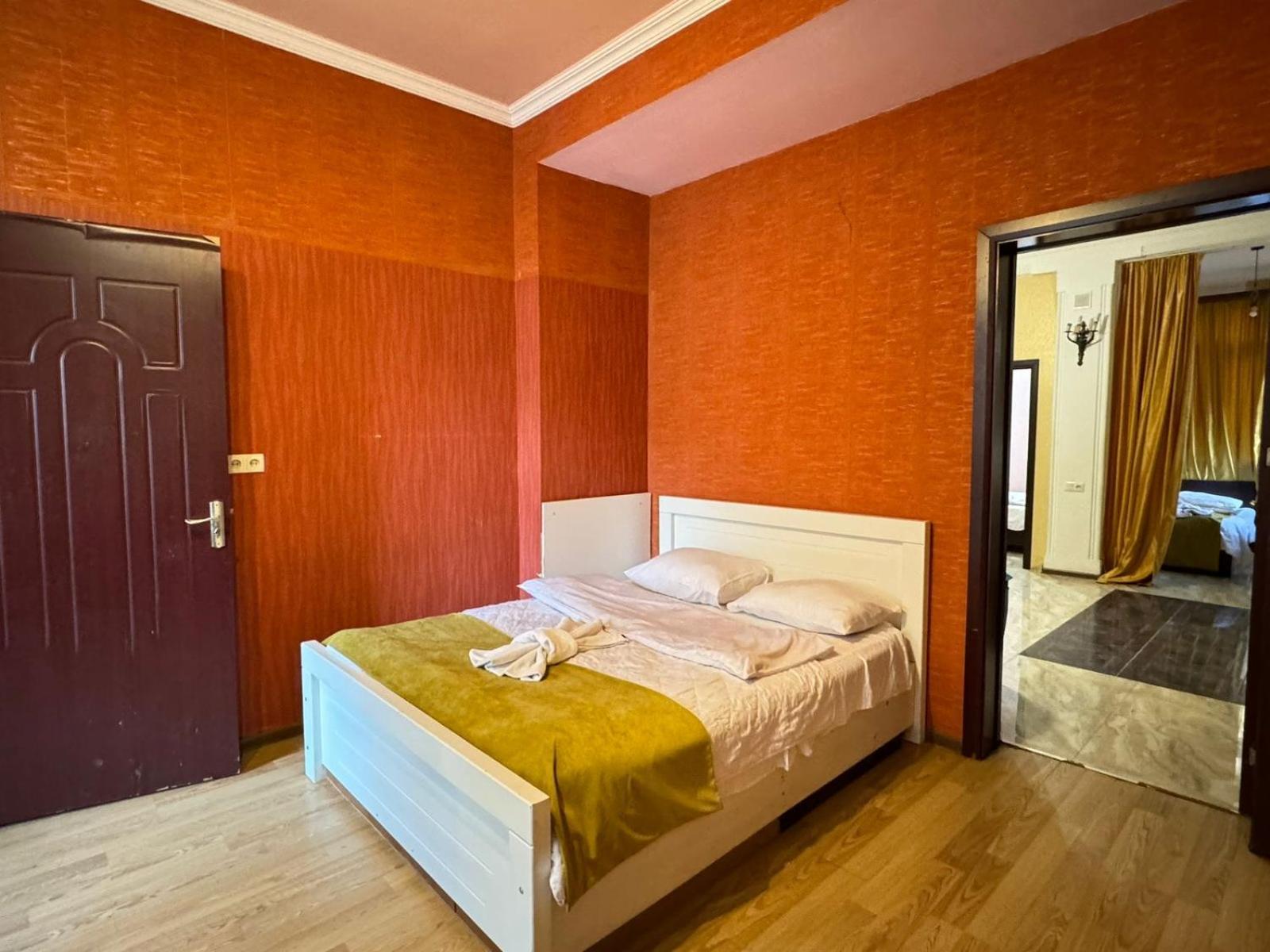 Benene'S Apartments Tbilisi Eksteriør bilde